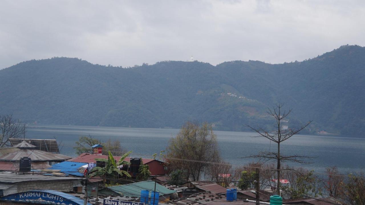 Yuriko Guest House Pokhara Ngoại thất bức ảnh